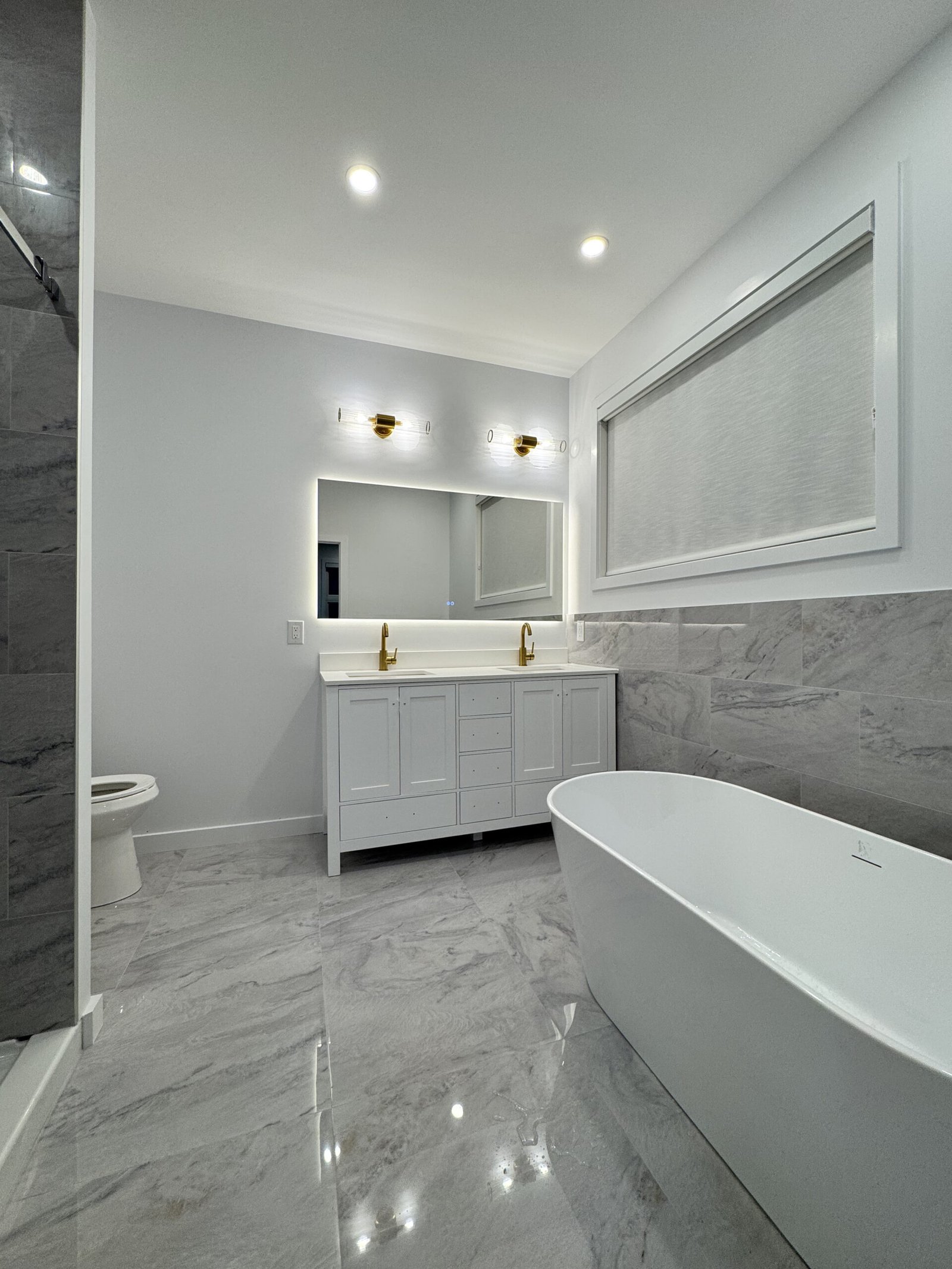 Modern bathroom renovation design